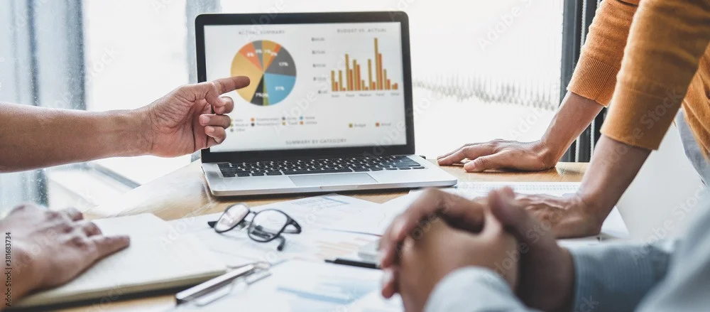 Effective Outsourcing Partner Management: Top Time & Project Tools for Success